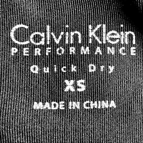 🍍3/$15🍍 Calvin Klein Performance Cropped Leggings - Picture 7 of 8
